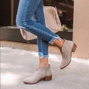 Taupe Rager-27 western front v cut bootie
